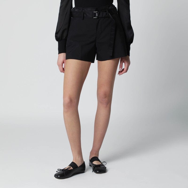 Shorts Sacai - Black wool-blend shorts - 1 Brand