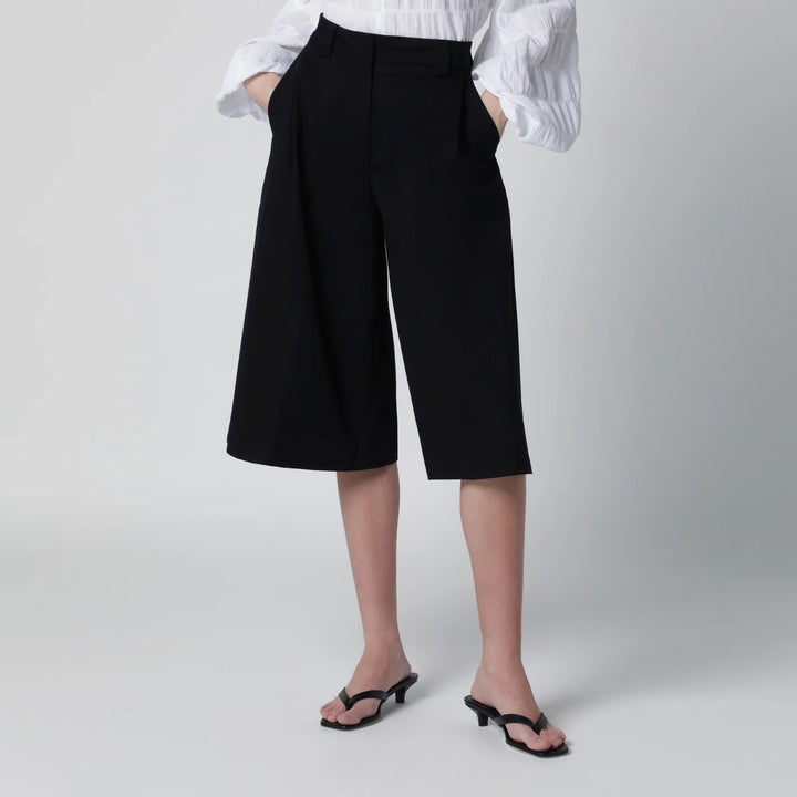 TheLatest - Black cotton Dakota bermuda shorts