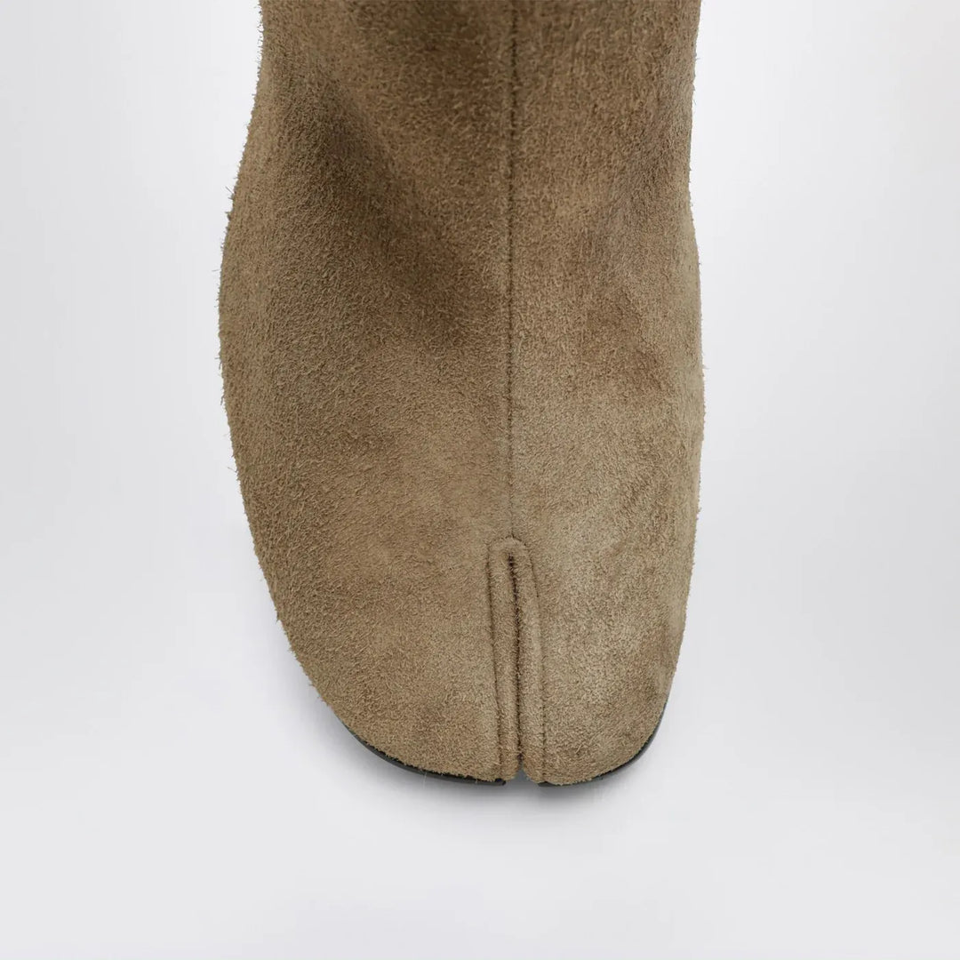 Maison Margiela - Beige suede Tabi ankle boots Brand Boots