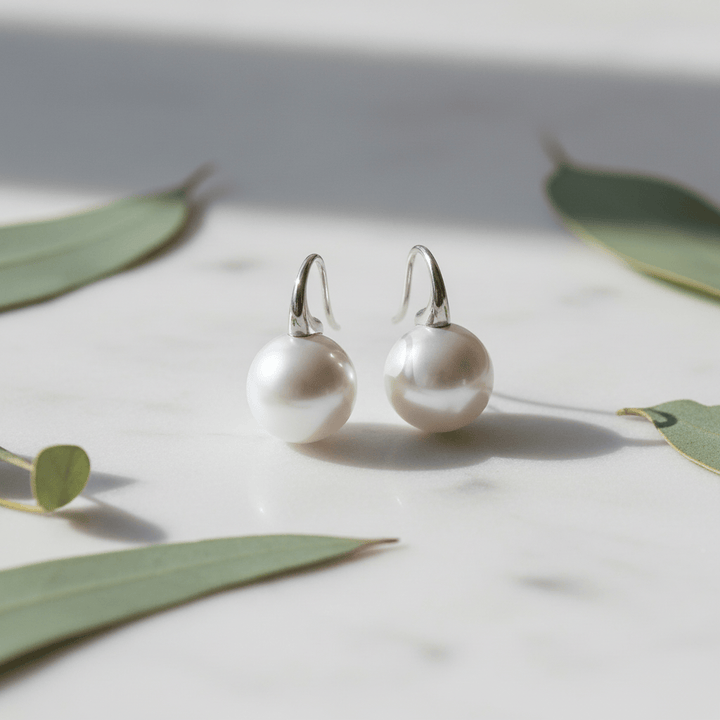 Ikecho Edison Round Short Plain Hook Earrings Brand Pearl Earrings