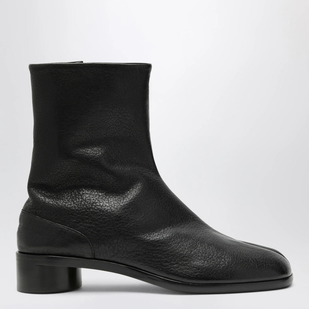 Maison Margiela - Tabi leather ankle boots in black Brand Shoes 42 IT